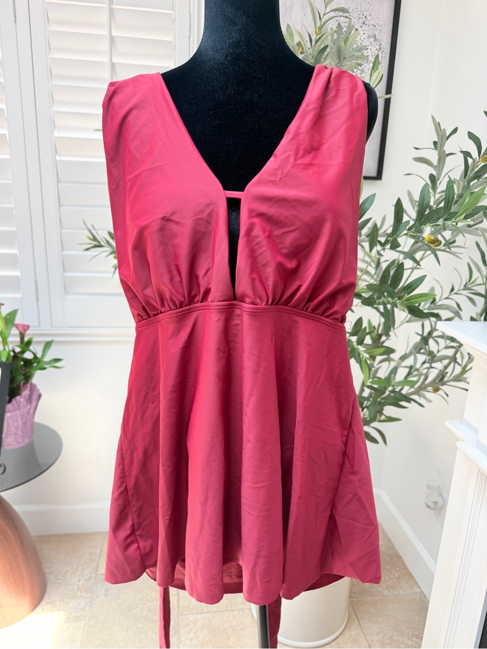 Sleeveless Deep V Swimsuit Tank Top in Berry Pink